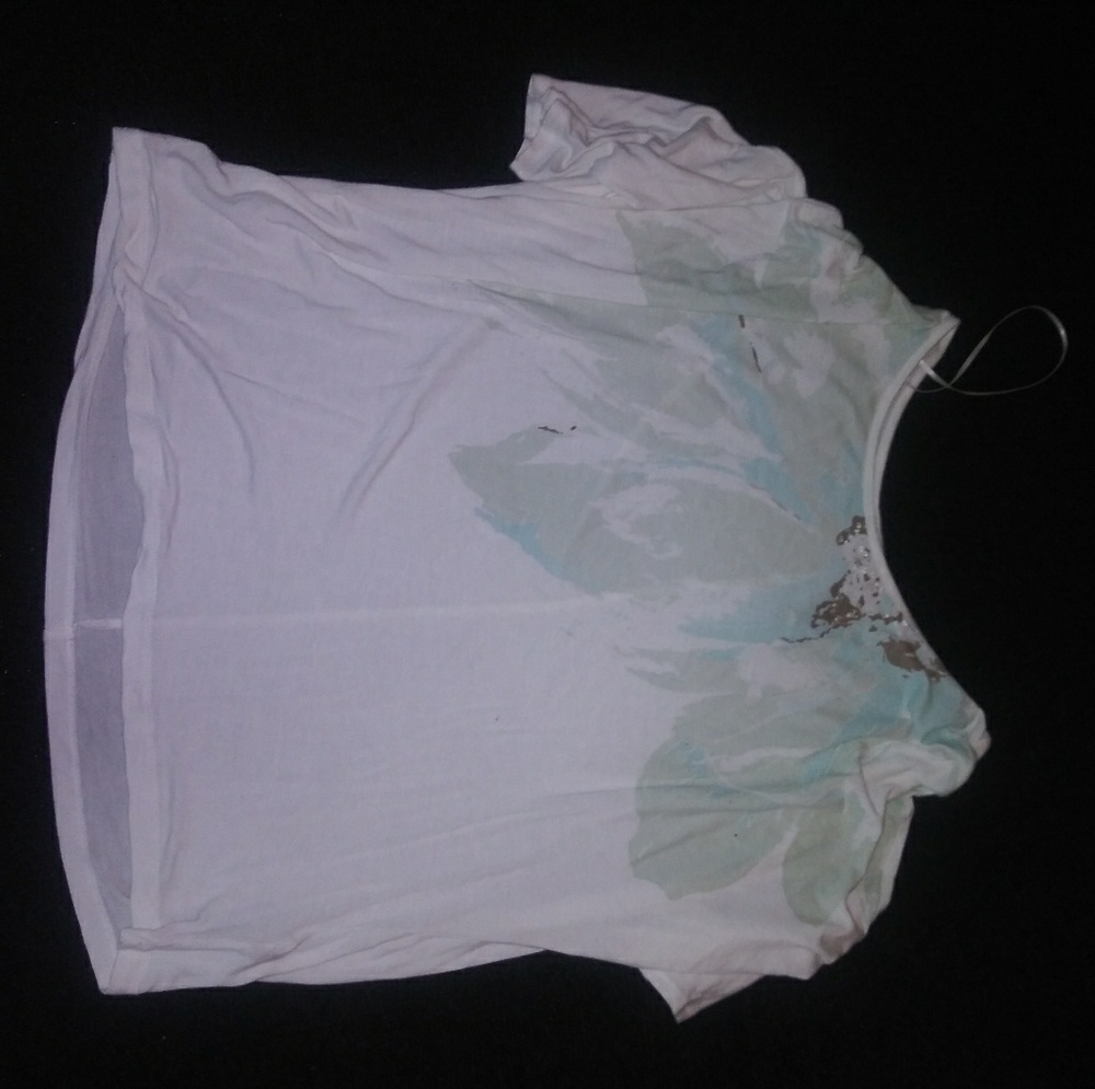 Cute flowy floral top
